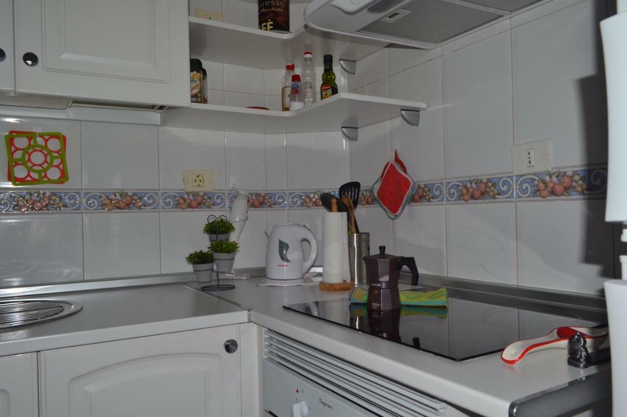 Apartamento "El Muelle" En El Centro Y Playa De Corralejo Apartment Exterior foto